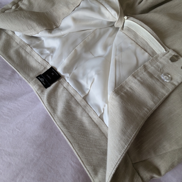 Ann Taylor Linen Blend Suit Set Beige Blazer Jacket Pants Workwear Career - Picture 8 of 9